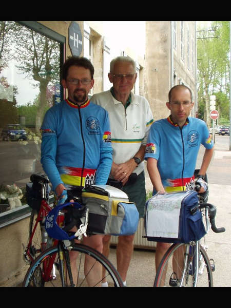 fichier 20030425_100010_sh_jean-louis_verscheure_gilbert_jaccon_pierre_wlomainck_beaune-0.jpg