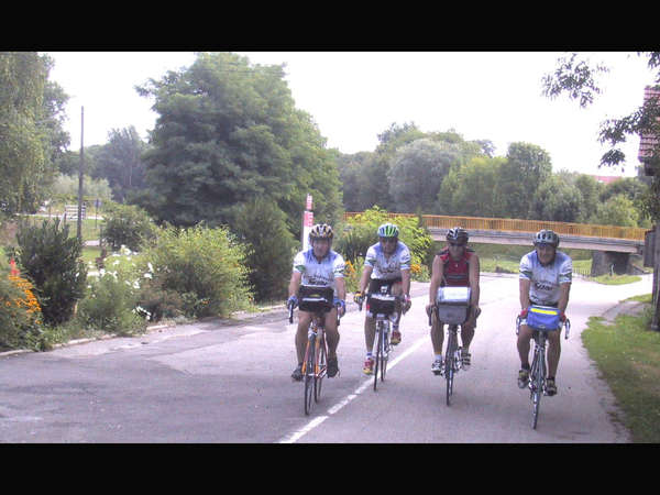 fichier 20030728_100010_sp_michel_bouchenard_gilles_devilliers_pascal_drouot_jean_varney_resized-0.jpg