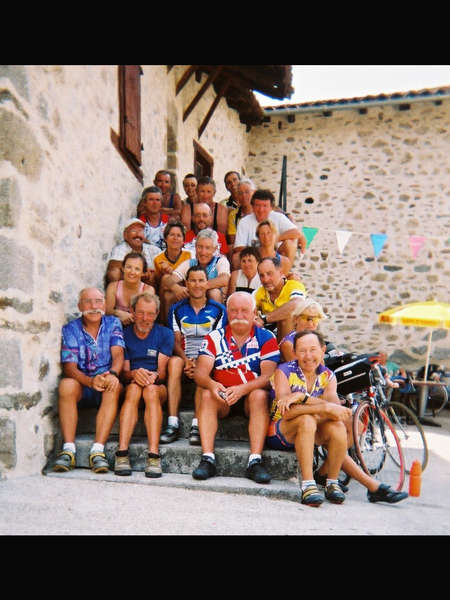 fichier 20030807_100010_sf_yvon_lebarbier_alain_charriere_annie_charriere_alain_schauber_marie-france_lesne_francine_schauber_francis_swiderek-0.jpg
