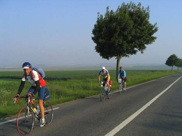 fichier 20040520_100002_dm_christian_theron_jean-marie_laponche_philippe_delzenne-0.jpg