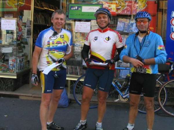 fichier 20040520_100004_dm_jean-marie_laponche_christian_theron_philippe_delzenne-0.jpg