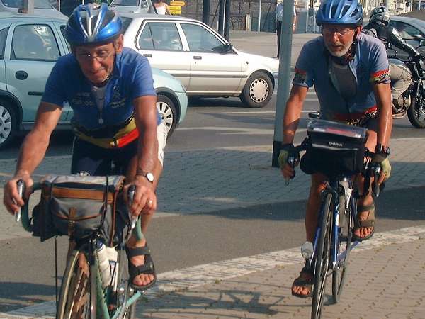 fichier 20050625_140020_ps_christian_fievet_marcel_lefebvre_piste_cyclable-0.jpg