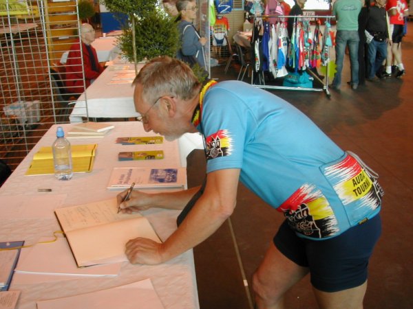 fichier 20060416_1108_001marcel_lefebvre-0.jpg