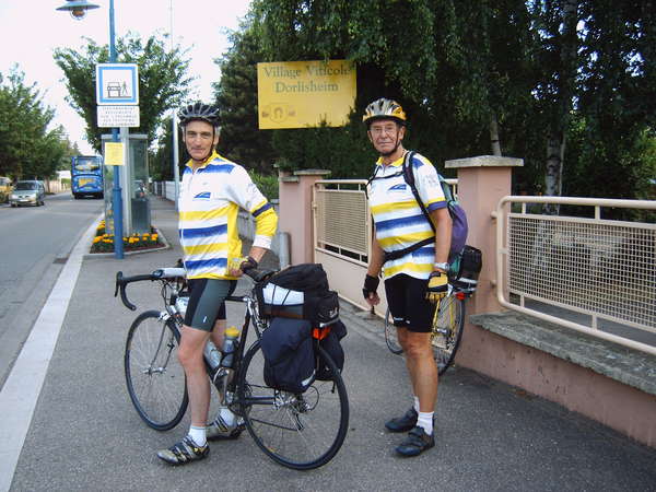 fichier 20060619_0701_sb_jean-bernard_engrand_jean-dewaele_depart_jh-0.jpg