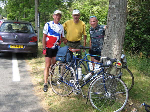 fichier 20060624_112254_bm_rene_bertinchamps_jean-luc_lebeau_patrick_drecourt_cv-0.jpg