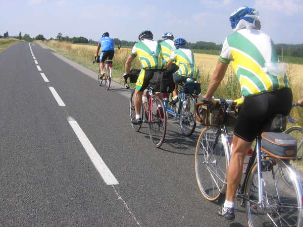 fichier 20060630_172722_hd_pierre_dorne_roger_devuler_ghislaine_devulder_max_audouin_route_tandem_gg-0.jpg