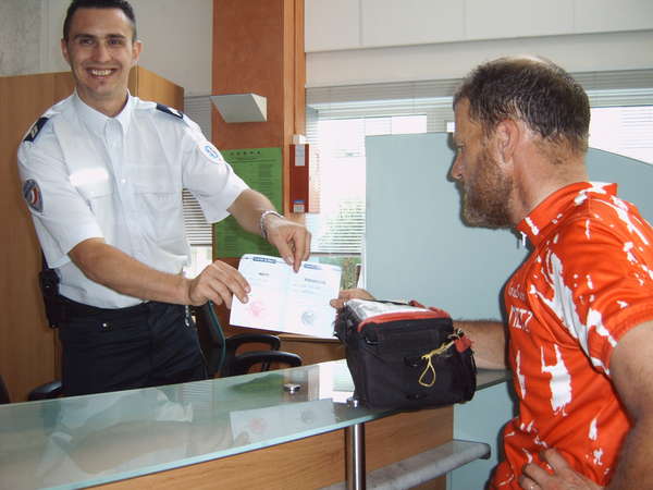 fichier 20060708_181000_bs_eric_guihard_police_jh-0.jpg