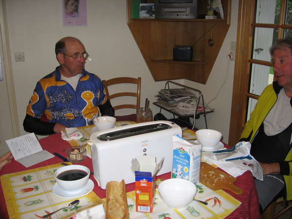 fichier 20070526_073538_bm_jean-louis_oronoz_dominique_man01_jc-0.jpg