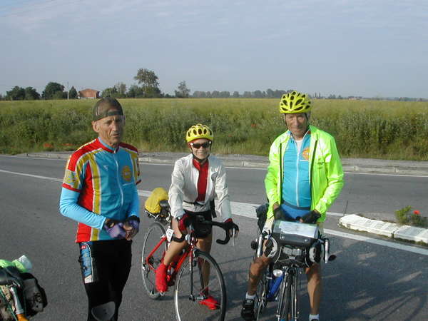 fichier 20070607_060500_mh_patrice_paineau_josette_hohl_andre_beccat_bl-0.jpg