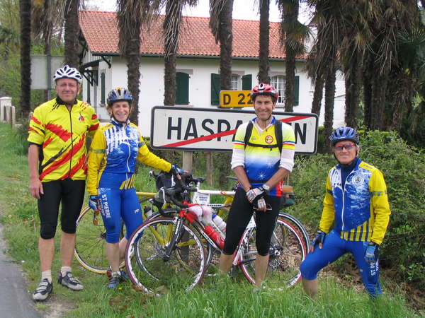 fichier 20080413_152350_hm_francis_swiderek_pierrette_bidard_alain_schauber_gilbert_videau_gv-0.jpg