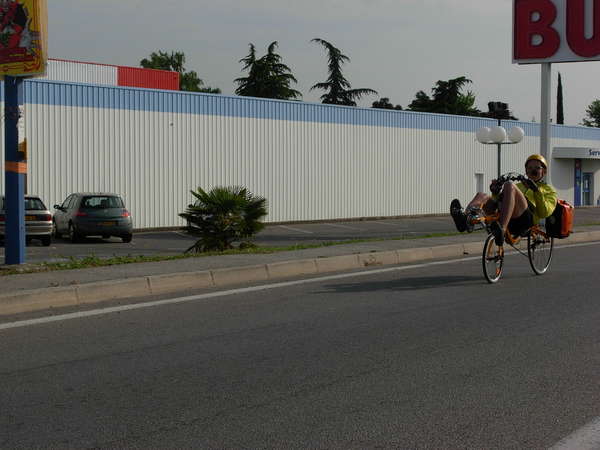 fichier 20080510_090059_sp_velo-couche_laurent_bouchard00arrivee_romans_jp-0.jpg