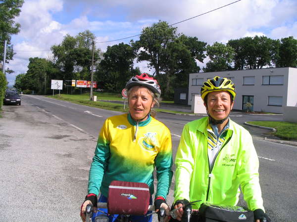 fichier 20080526_055101_bm_equipe_caussade_lucette_nonorgues_eliane_bertelli01_fs-0.jpg