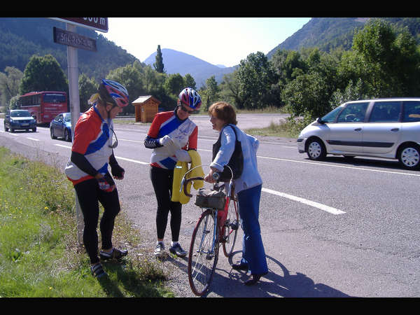 fichier 20080920_140648_dm_equipe_jean-claude_chabirand_nicole_chabirand_edith_treguer_st_julien02_resized_ri-0.jpg