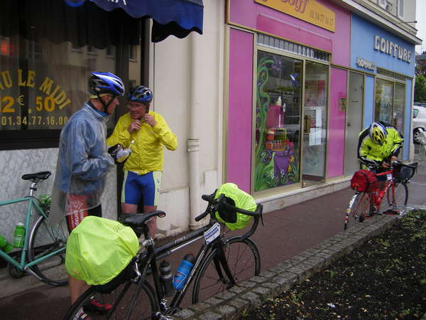 fichier 20090514_140446_pd_joseph_barbutti_roger_arnaud_jean-jacques_treguer11_rm-0.jpg