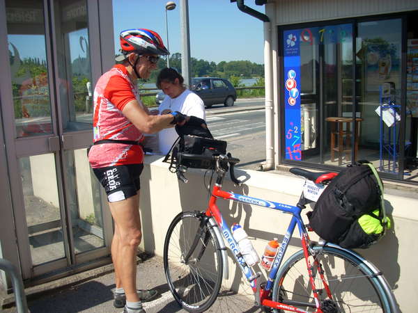 fichier 20090624_165935_hm_andre_vaneeckhout10_hb-0.jpg