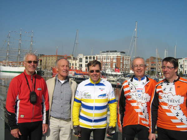 fichier 20100515_135735_md_jerome_baclet_jo_le_bastard_jean-claude_loire_michel_chateau_mario_paulic42_ja-0.jpg