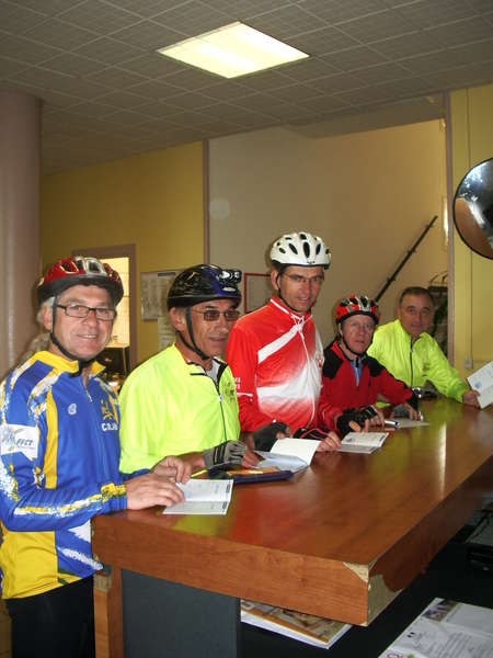 fichier 20100523_100205_dm_bernard_aussillou_philippe_deveaux_jacques_mandille_bernard_gely_jacques_aylies20_mf-0.jpg