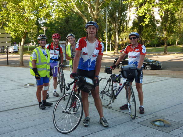 fichier 20100715_194652_sh_patrice_levasseur_michel_poncelet_bernard_berthelet_bs_eric_moranne_michel_pourrere32_jh-0.jpg