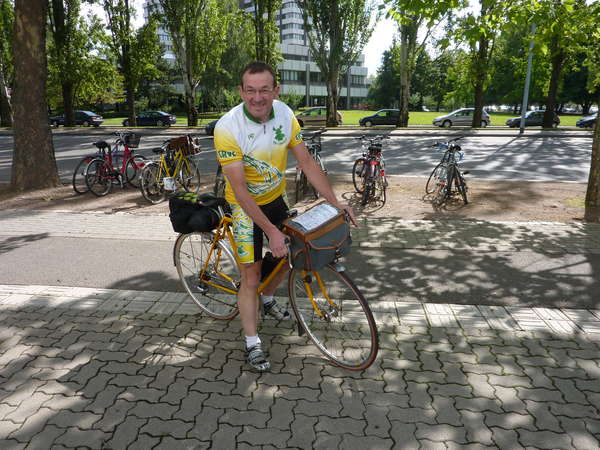 fichier 20110624_101753_sh_frederic_lacoste10_jh-0.jpg