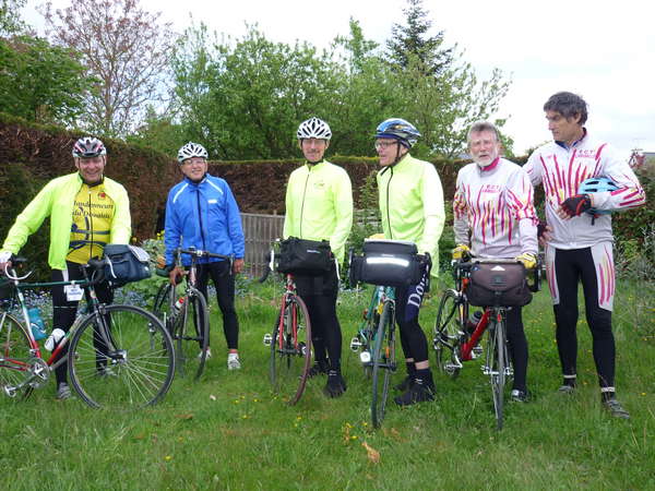 fichier 20130525_133031_bs_bertrand_regnier_francis_swiderek_victor_sion_antoine_guerard_yves_pucher_jean-pierre_taillandier11_fs-0.jpg