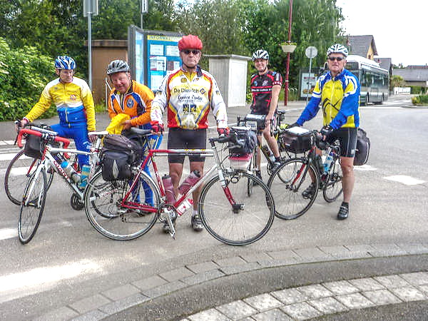 fichier 20130531_152020_sh_bernard_faitrop_gilbert_boch_luc_piveteau_marc_henni_pierre_obergfell31_jh-0.jpg