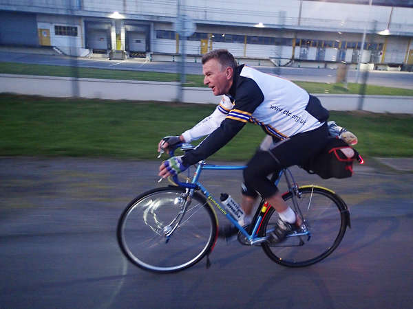 fichier 20140608_055135_bp_jim_churton_edwin_hargrave11_rg-0.jpg