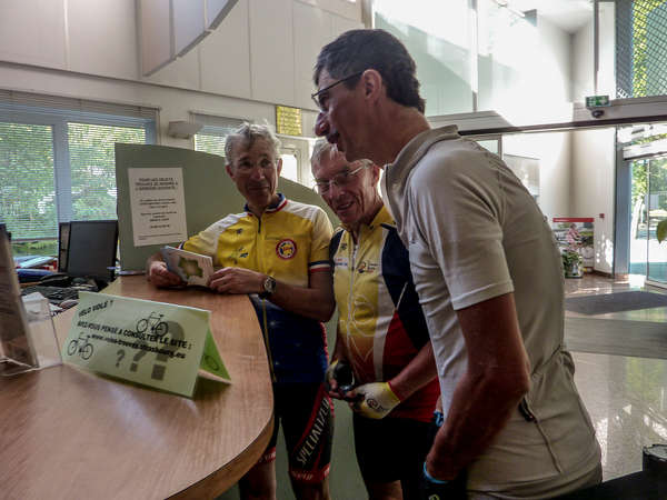 fichier 20140615_180629_bs_jean-louis_borach_christian_guillemaut_michel_giraud12_jh-0.jpg