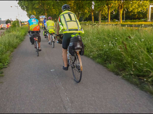 fichier 20180619_210627_sh_jacques_chenu_bernard_aussillou_philippe_deveaux_dominique_delpit12_resized_jh-0.jpg