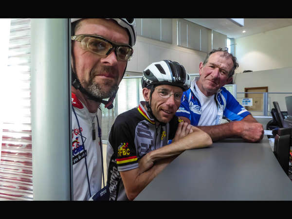 fichier 20190605_172903_ps_jacques_thailly_pierre_wlomainck_jean-louis_verscheure11_resized_jh-0.jpg